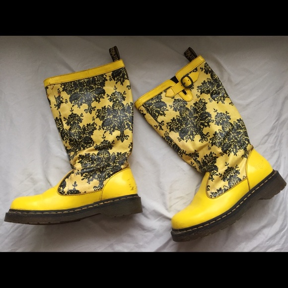 Dr. Martens Shoes - Auth Dr. Martens Nellie Yellow Rain Boots Floral